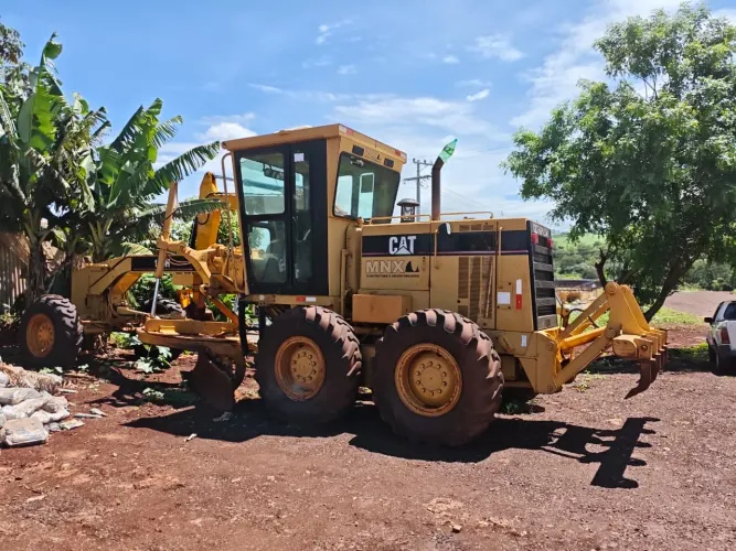Motoniveladora caterpillar 120 H / patrol