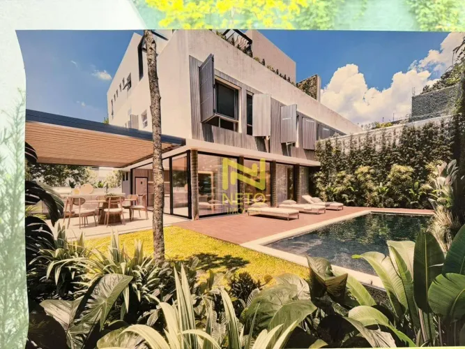 Casa no Condominio TUHU 1748 em frente ao Vila Lobos