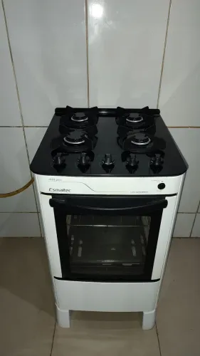 Fogão esmaltec funcionando faço a entrega