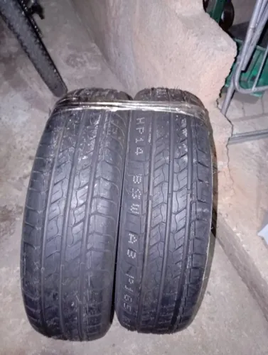 Pneus aro 13 novo 