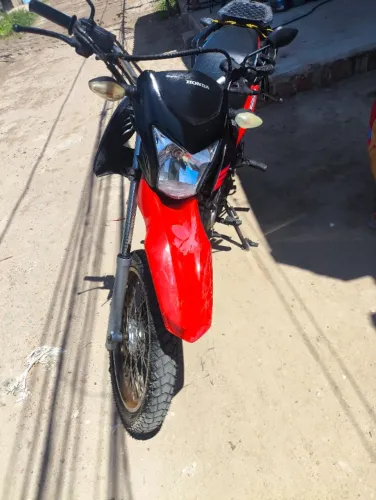 Moto Honda Bros 2018