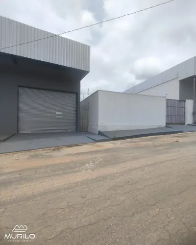 ALUGA-SE GALPÃO LOCALIZADO NO RESIDENCIAL CASTANHEIRA, MARABÁ-PA.