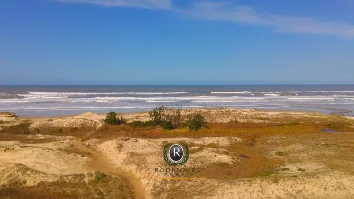 Terreno à venda beira Mar na Praia Real Torres RS
