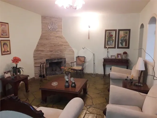 Casa 290 m² 4 quartos Jardim São Jorge - Mogi das Cruzes SP