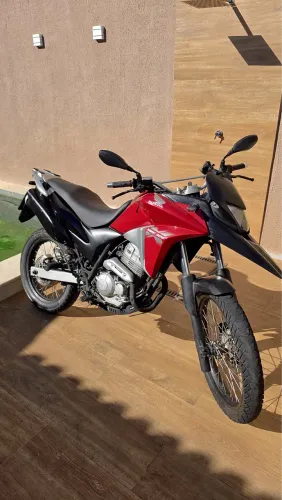 Honda XRE 300, 2015