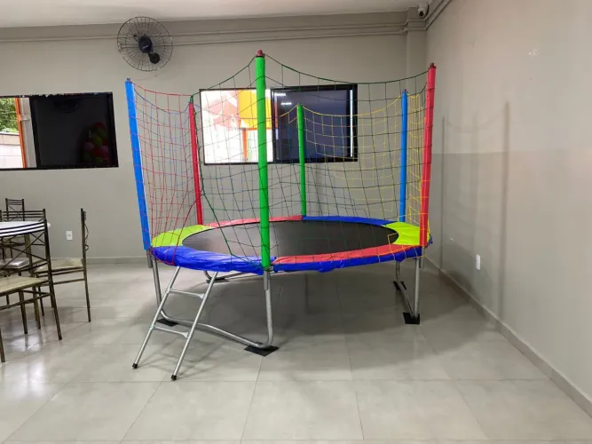 Locação Cama elástica 2,44