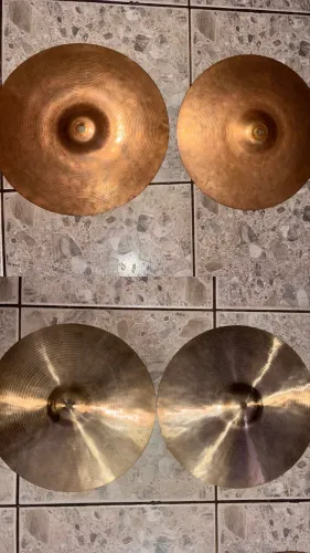 5 Pratos de bateria