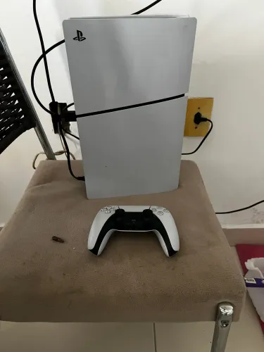 Ps5 slim 1TB digital (usado)