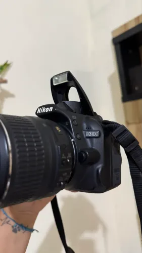 NIKON D3100 + 2 LENTES + KIT COMPLETO