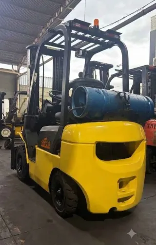 Empilhadeira Hangcha 1.800kg - GLP