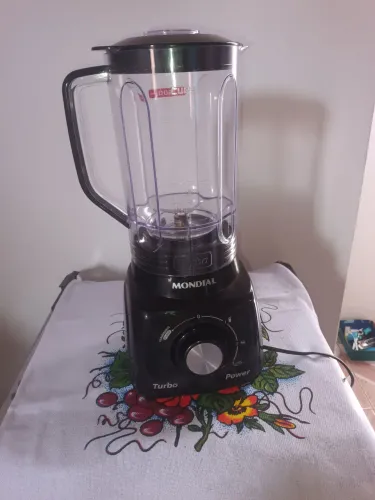Liquidificador mondial