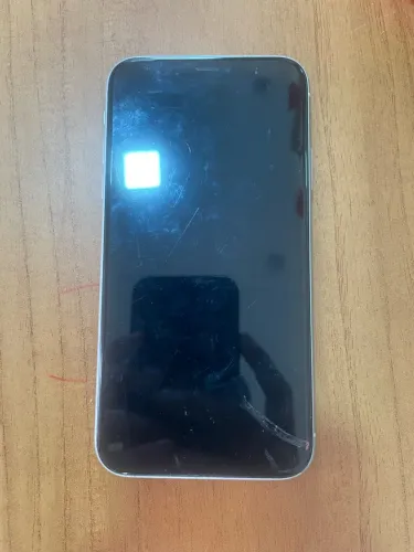 iPhone XR 64GB