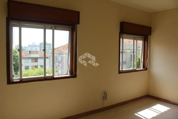 Apartamento à venda com 02 dormitórios / 02 quartos na rua Ministro de Oliveira Lima no ba