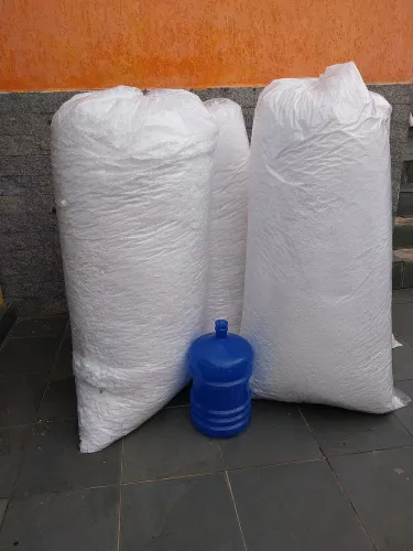 Isopor triturado