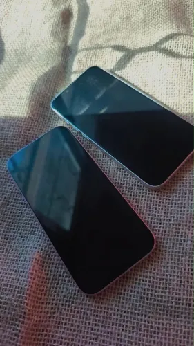 Combo iPhones