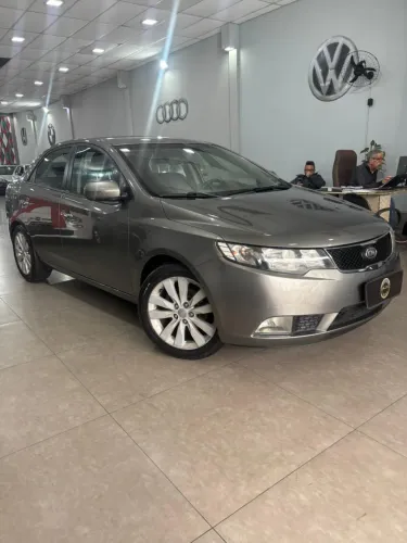 Kia Motors Cerato 1.6 16V Aut. 2012