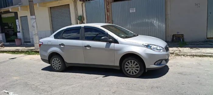 Fiat Grand Siena Attractive 1.0 Flex 8V 4P 2019