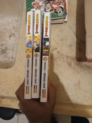 Mangas de dragon usados volume 4,6,11 e 1 manga de sain the lost canvas gaiden volume 13