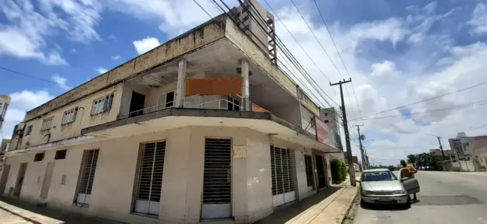 Prédio à venda, 650 m² por R$ 660.000,00 - Barro Vermelho - Natal/RN