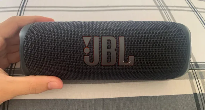 JBL flip 6 