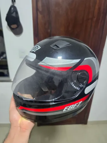 CAPACETE EBF7