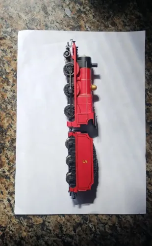 Hornby R852 2-6-0 No. 5 "James the Red Engine" - Thomas and Friends<br>