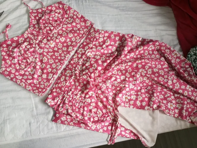 Conjunto Feminino Floral Rosa Cropped Meia Taça e Saia-Short