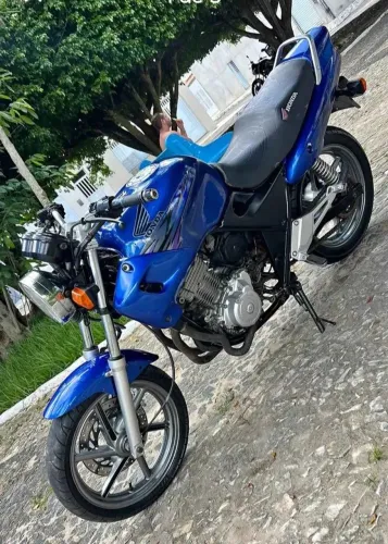 CB 500