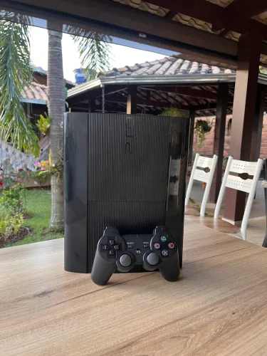 ps3 Super Slim destravado 250gb