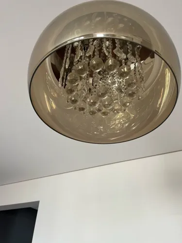 Lustre