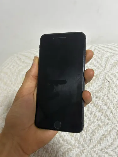 iPhone 8 Plus