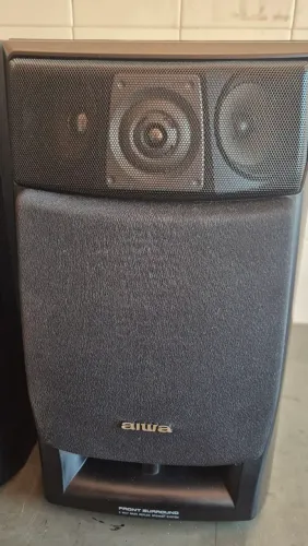 Caixas Aiwa 