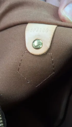 Duas bolsas Louis Vuitton Speedy 25