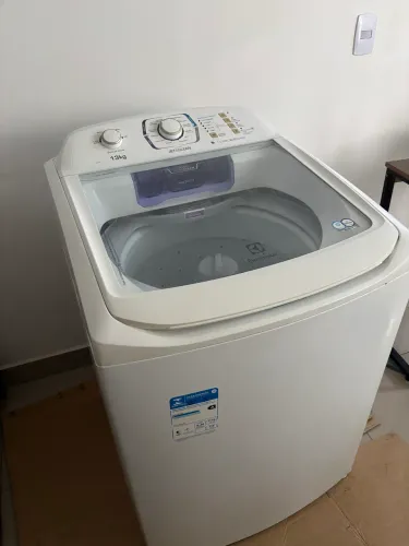 Máquina de lavar 13kg Electrolux 