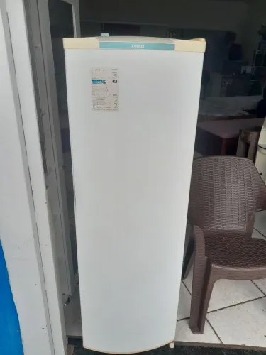 GELADEIRA CONSUL PEQUENA