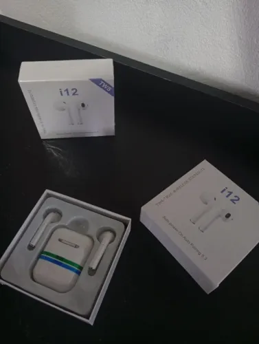 ? FONE BLUETOOTH i12 TWS ?