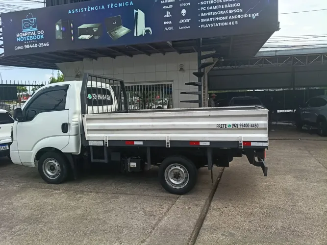 Kia Motors Bongo K-2500 2.5 4X2 TB Diesel 2015