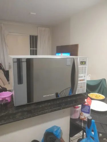 Microondas Espelhado Novíssimo 30Lt 