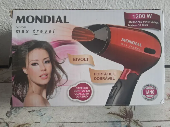 Secador Mondial portátil e dobrável.