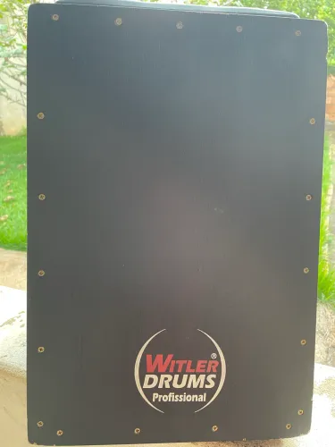 Cajon eletroacústico 