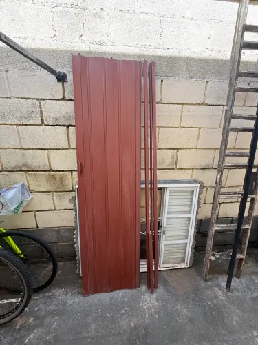 Porta Sanfonada usada 30,00
