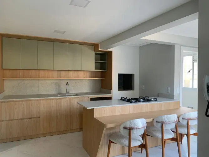 Apartamento para Locação em Jaraguá do Sul, Centro, 3 dormitórios, 1 suíte, 3 banheiros, 2