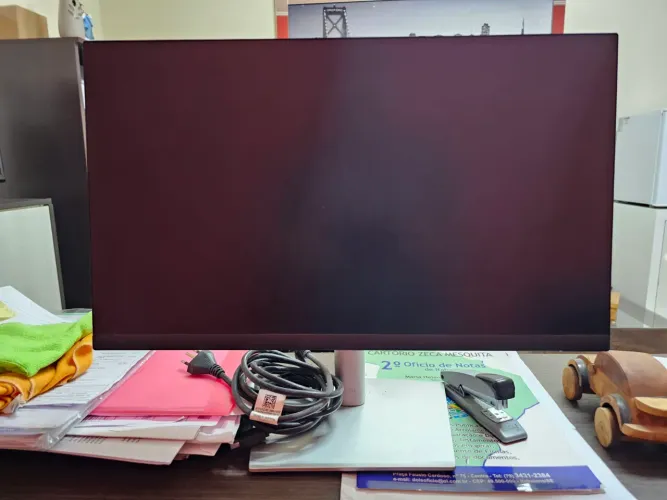 Monitor DELL de 22 polegadas 