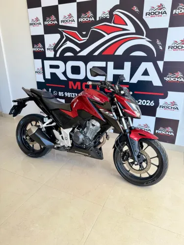 CB 300F TWISTER 2025 