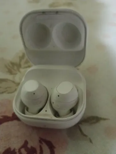 Galaxy buds fe original funcionando normalmente