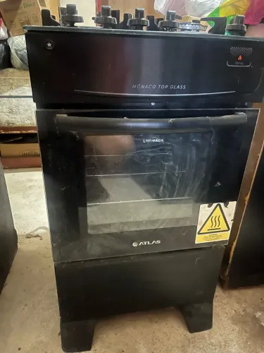 VENDO FOGÃO 4 BOCAS 550$