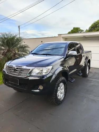 Toyota Hilux CD SRV 4X4 2.7 Flex 16V Aut. 2013