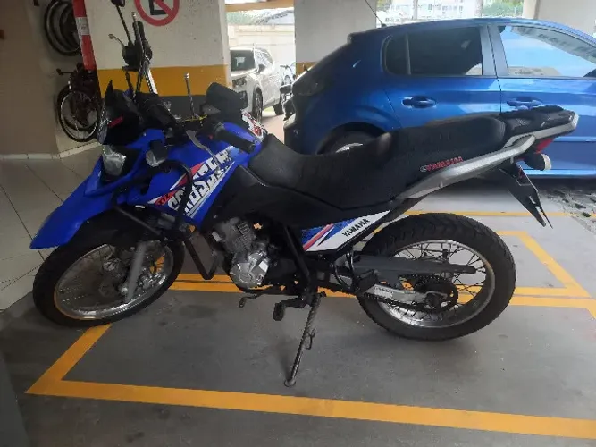 crosser. muito nova. tudo pago. 