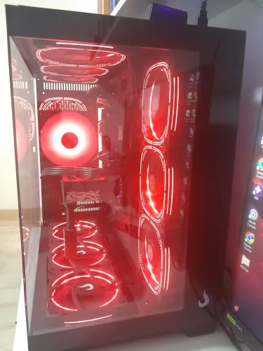 Pc Gamer RTX 5060 / i5 11400F