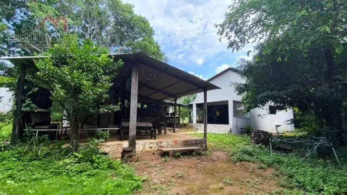 Chácara com 3 dormitórios à venda, 14000 m² por R$ 650.000,00 - Setor Santa Fé 2 (Taquaral